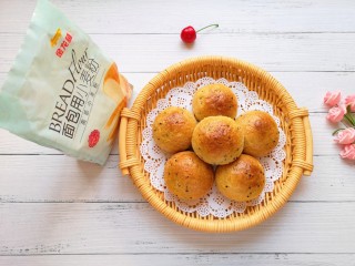 17、麦片芝麻小餐包,明天的早餐有了。