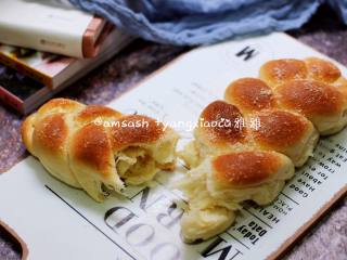 14、淡奶油辫子面包,成品图