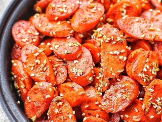 15、香辣孜然火腿,喜欢的赶紧做起来吧。