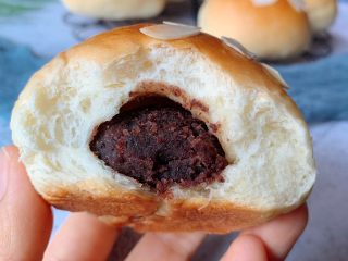 12、豆沙小餐包,嗯，超柔软细腻