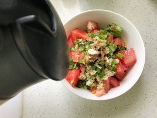 23、茄子焖面,加开水；