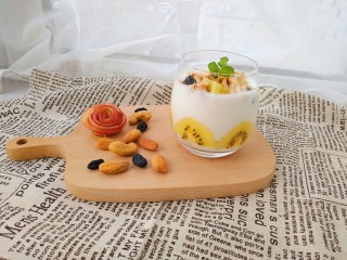 13、奇异果香蕉思慕雪,是不是很简单，特别好吃哦