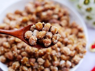 9、满满童年记忆的糖霜花生,来一口～