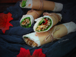 10、酸辣土豆丝卷饼,美味土豆丝卷饼成功啦，味道好极啦