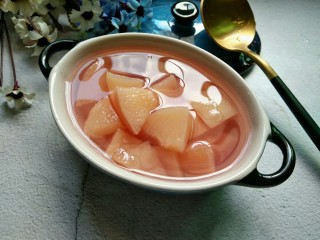 11、糖水桃汁,甜甜的，特别的好吃