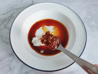 8、猪油拌面,爱吃辣的加点辣椒酱。