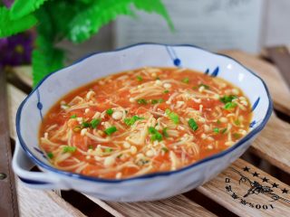 12、茄汁金针菇,成品图