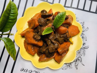 20、红焖牛肉,焖牛肉成品图！