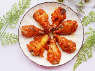 12、骨头都啃光的奥尔良鸡翅根,成品。