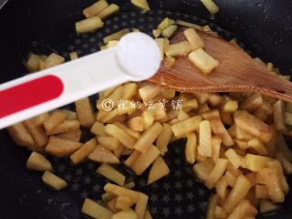 14、肉桂苹果派,盐