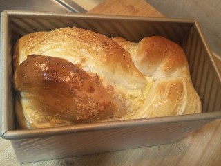 37、香软手撕椰蓉土司????,出炉的时候震一下,立马倒出凉了