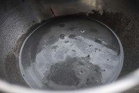 7、黑芝麻糊,保留过滤出的芝麻水；