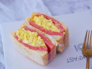 14、火腿蛋三明治,成品图