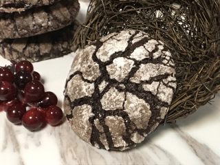 14、裂纹巧克力软饼干,成品。