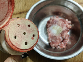 6、酿秋葵,胡椒粉去腥味