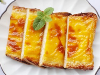 11、脆底芝士蜂蜜吐司,超级简单快手，香甜酥脆的脆底芝士蜂蜜吐司做好了。