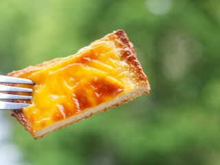 14、脆底芝士蜂蜜吐司,吐司最好吃的做法。