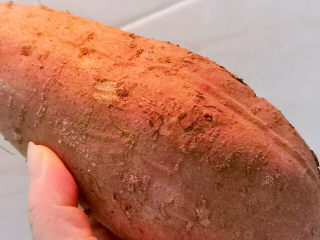 1、炸地瓜丸子,黄心地瓜