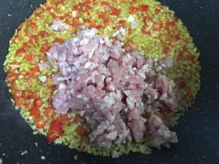 20、麻婆豆腐,加入肉末