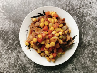 13、玉米烧排骨,玉米胡萝卜的清甜与酱香的排骨