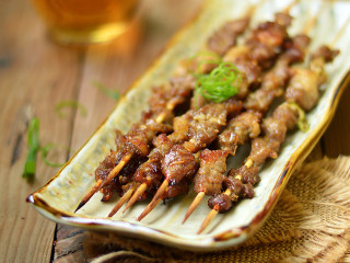 12、烤羊肉串,陈品