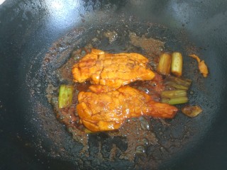 18、照烧鸡胸肉,汤汁粘稠关火出锅