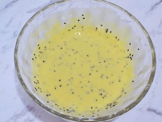 7、芝麻饼干,搅拌均匀