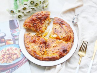 16、酥到掉渣的爆浆奶香芝士红薯饼,做法无敌简单。