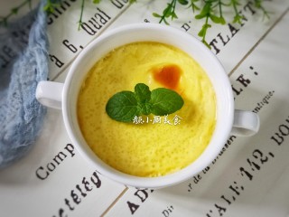 10、奶香鸡蛋布丁,这款简单奶香鸡蛋布丁做法特别简单，喜欢的不妨也试试吧！