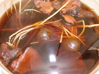 7、清热祛湿茯苓膏,煲好后关火