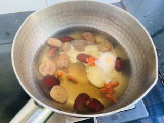 14、糖水鸡蛋,小火焖煮片刻