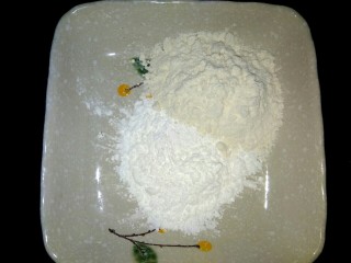 3、#猪里脊# 糖醋里脊,一半面粉,一半淀粉