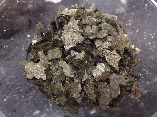 5、双紫饭团,紫菜撕碎