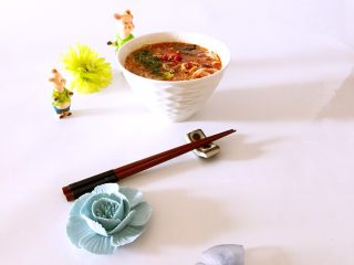 14、酸辣米线,一碗够吃吗????