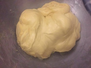 18、布里欧修汉堡面包????,面条搅打完成✅