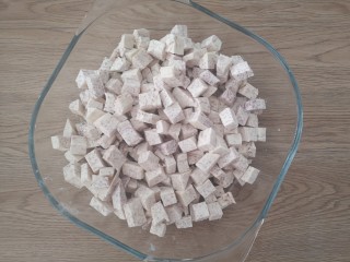 1、芋泥波波茶,400g芋头，水烧开后蒸40分钟