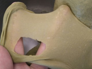 9、爆浆抹茶冰心面包,形成厚膜，到到扩展阶段。