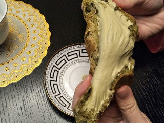 34、爆浆抹茶冰心面包,奶油超级多哒，吃起来超级开心！