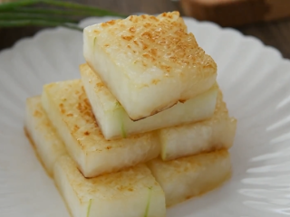 6、这样做的“红烧冬瓜”好吃入味，一招取胜！,盛出备用