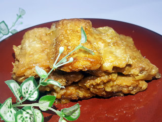 14、红烧带鱼,14.开吃。