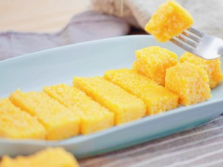 18、南瓜蒸糕,Q弹香软的小米南瓜蒸糕就完成了