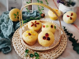 16、小米发糕,作为早餐主食 大家都好喜爱