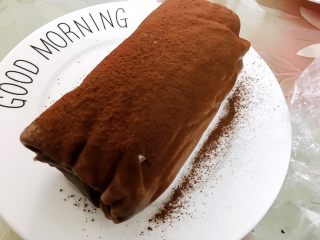 15、奥利奥可可毛巾卷,取出表面筛上可可粉即可