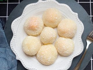 13、水果糯米糍,依次做好