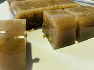 18、绿豆凉粉,切块