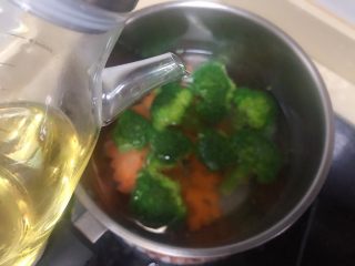 7、日式肥牛饭,加一点油