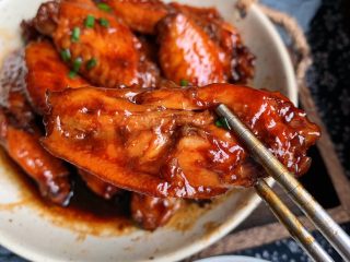 12、可乐鸡翅,味道还不错哦！