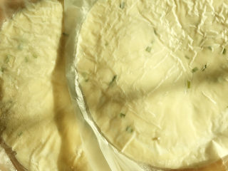 3、脆皮肠卷饼,手抓饼室温解冻