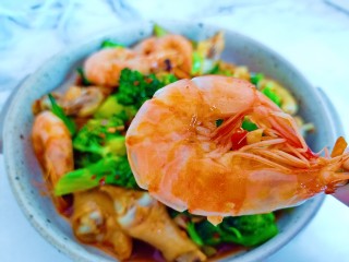 15、干锅西兰花,来吃对虾吧！