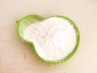 5、美味小零食  糖霜山楂,糖粉40克